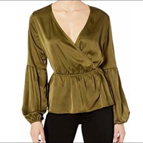 GUESS Surplice Peplum Top - Picture 3 of 3